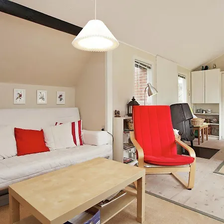Two-bedroom Holiday In Nykobing Sj 8 Vakantiehuis *